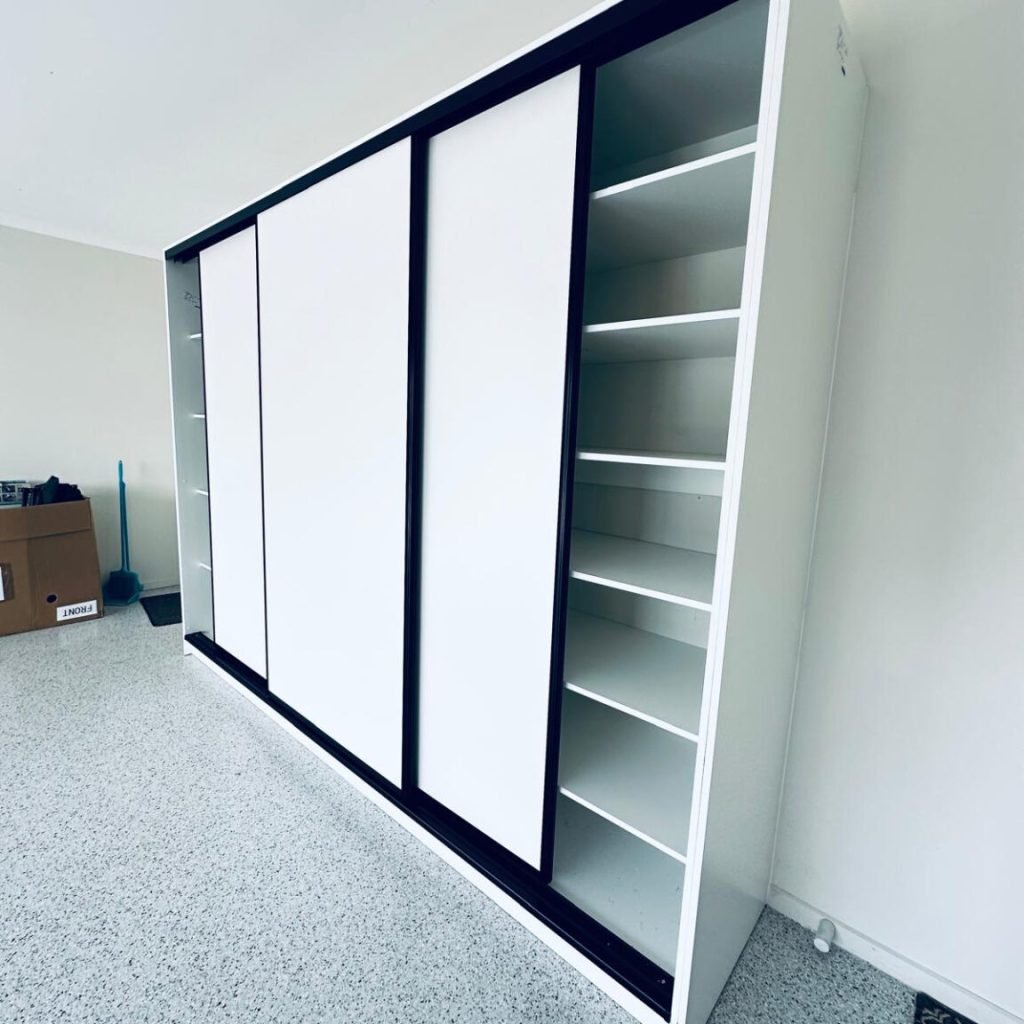 Garage02-1152x1536